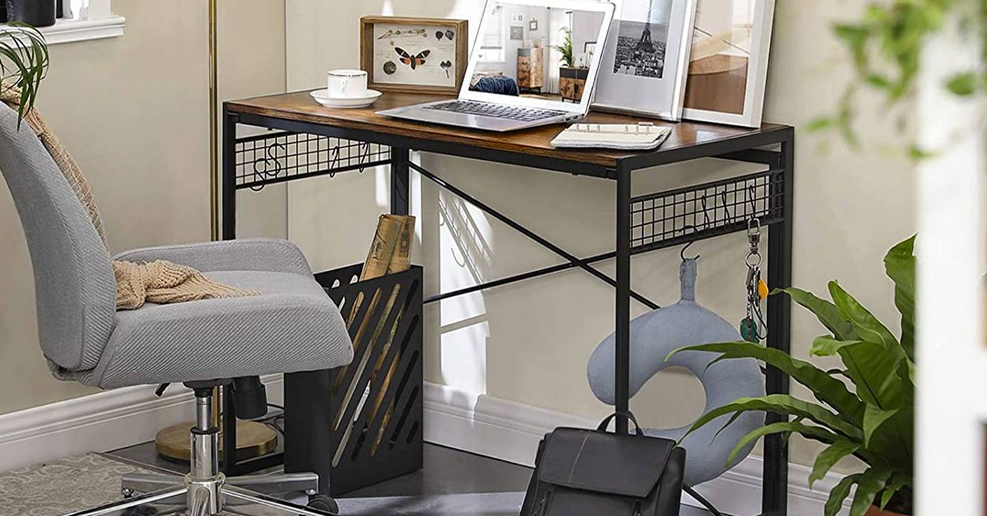 The best folding desks to invest in if you're set to WFH indefinitely (but you're not #blessed with space) 1 The best folding desks to invest in if you're set to WFH indefinitely (but you're not #blessed with space)