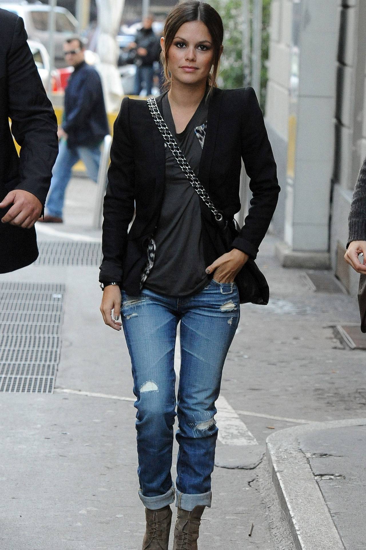 rachel bilson casual style