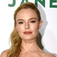 Nude Lipstick: Celebrities With Nude Lips | Glamour UK