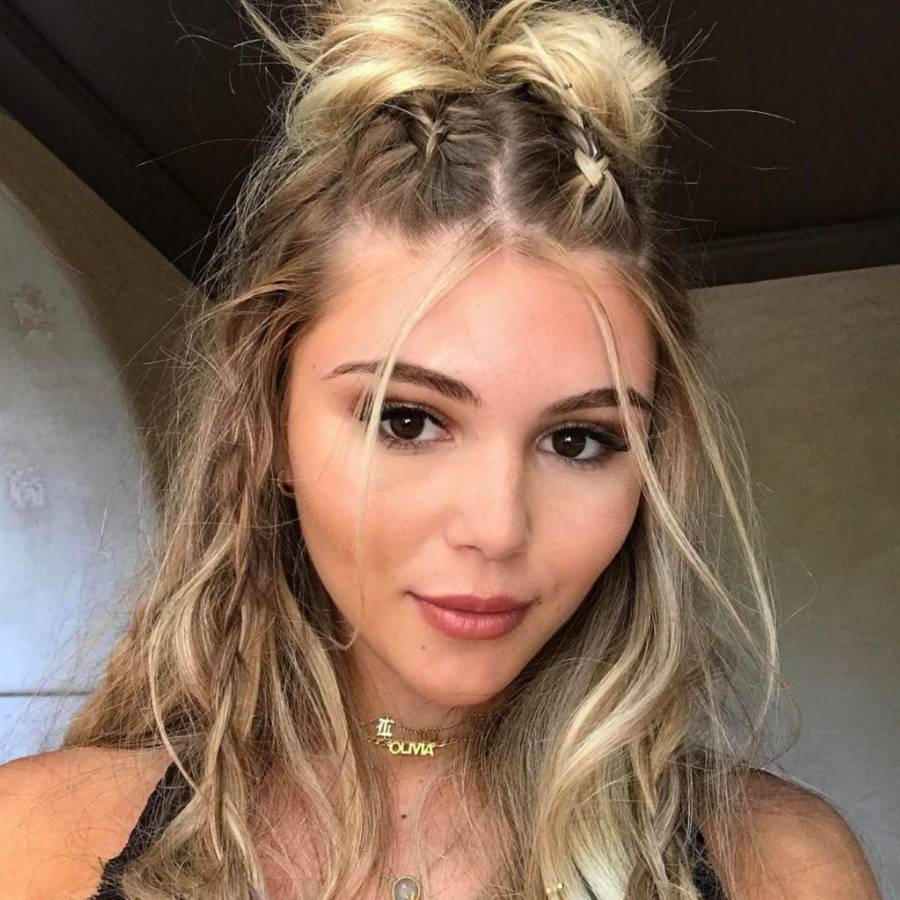 Space Buns Hair Trend Celebrity Inspiration And Tips Glamour Uk