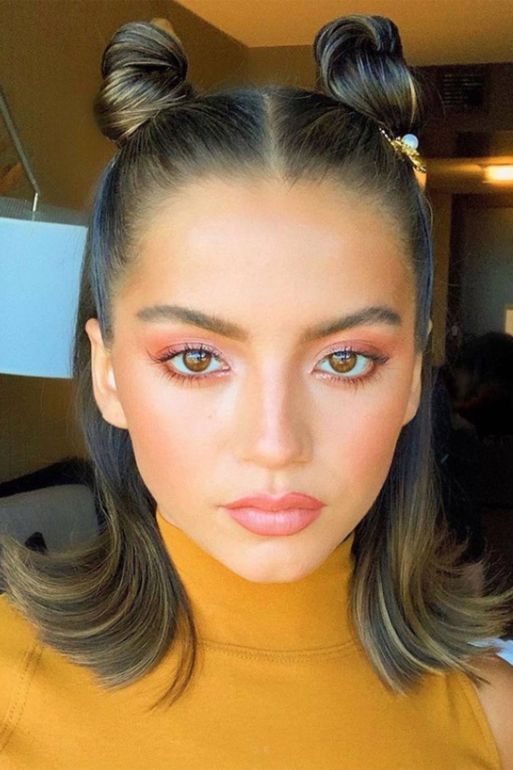 27 Ways To Tie Your Hair Back If It’s Super Short Glamour UK