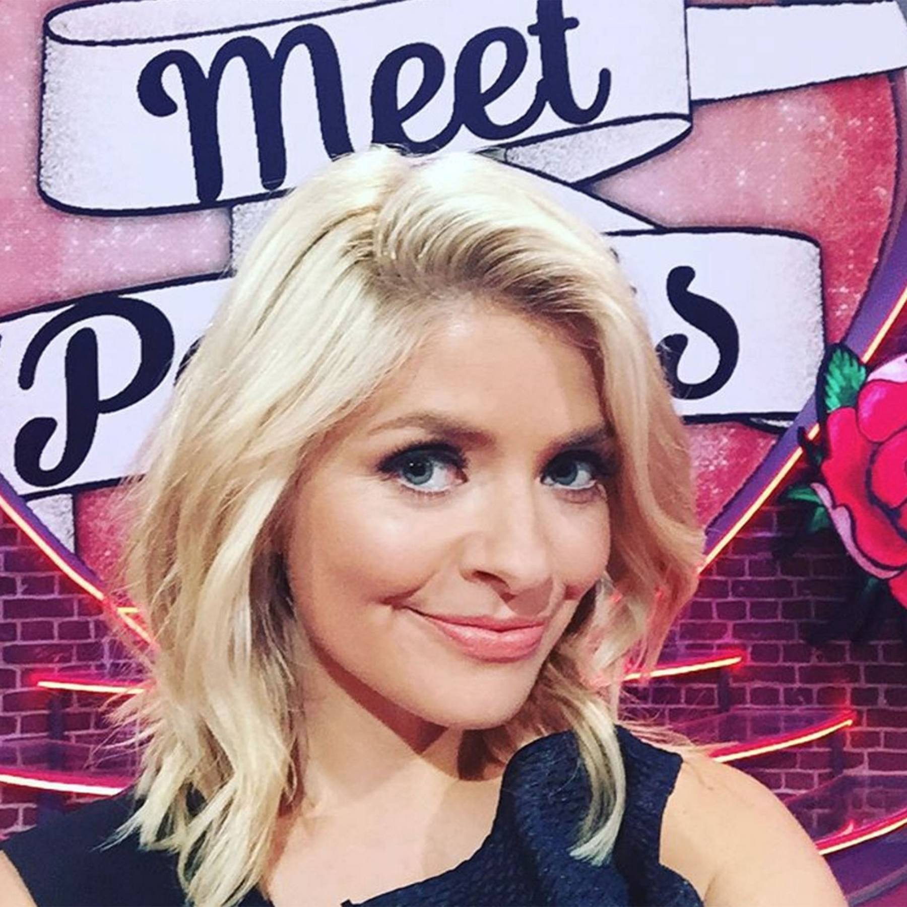 Holly Willoughby New Short Hair 2016 Lob Hairstyle Glamour Uk