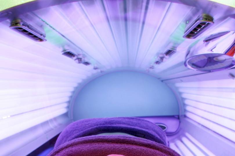 Sunbeds can give you herpes doctor says sunbed dangers Glamour UK