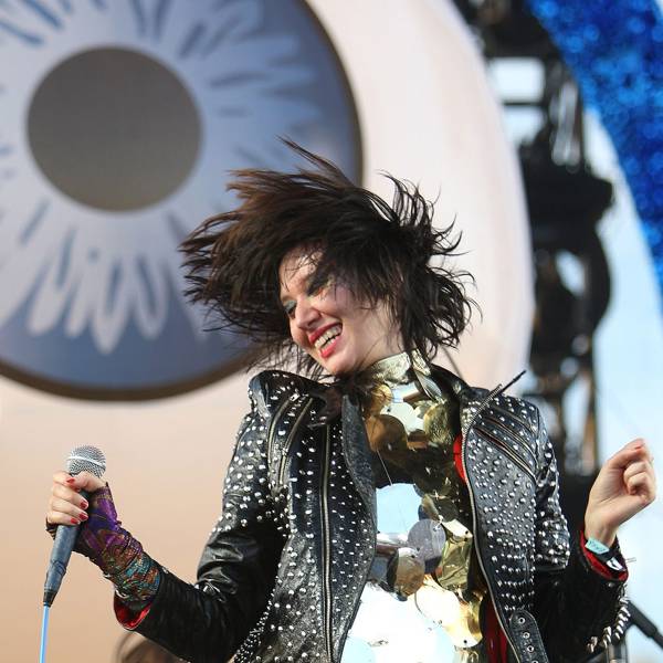 yeah yeah yeahs fever to tell download zip