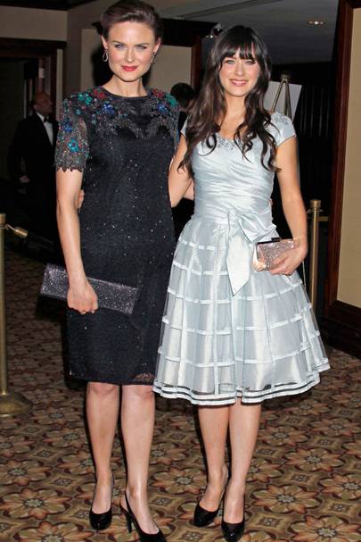 Zooey Deschanel & Emily Deschanel