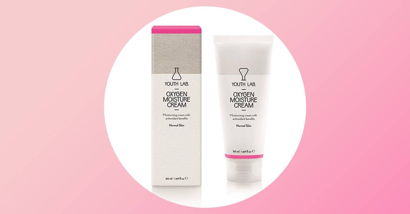 Younger hands: Miracle cream promises to reverse the aging Younger hands: Miracle cream promises to reverse the aging
