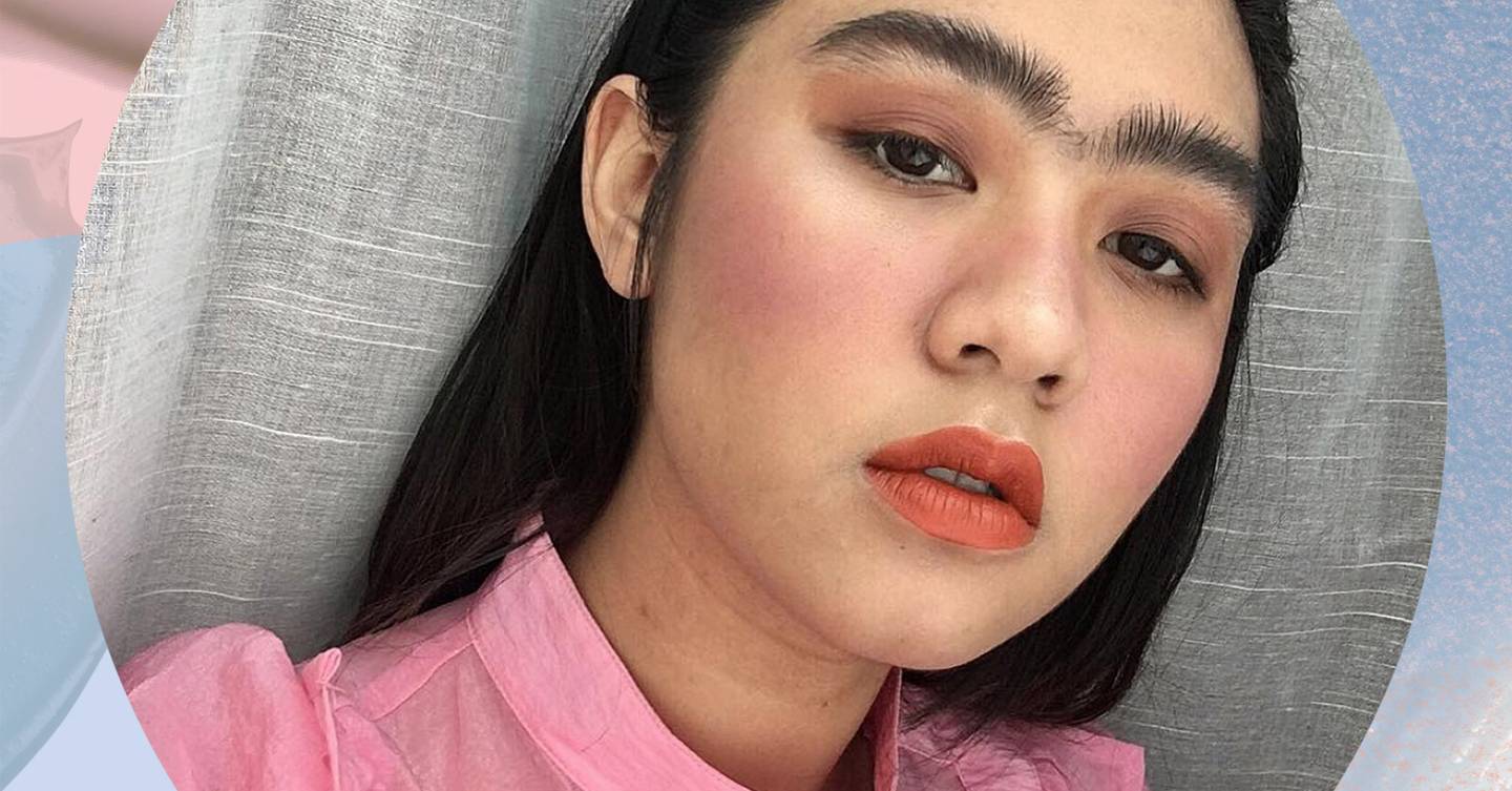 Women With Unibrows Embrace Their Hair As A New Instagram Trend