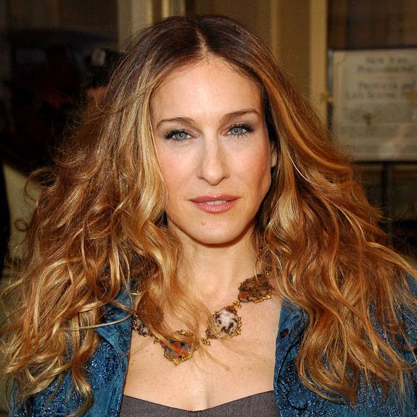 Beauty Look Book: Sarah Jessica Parker's style and hair looks | Glamour UK