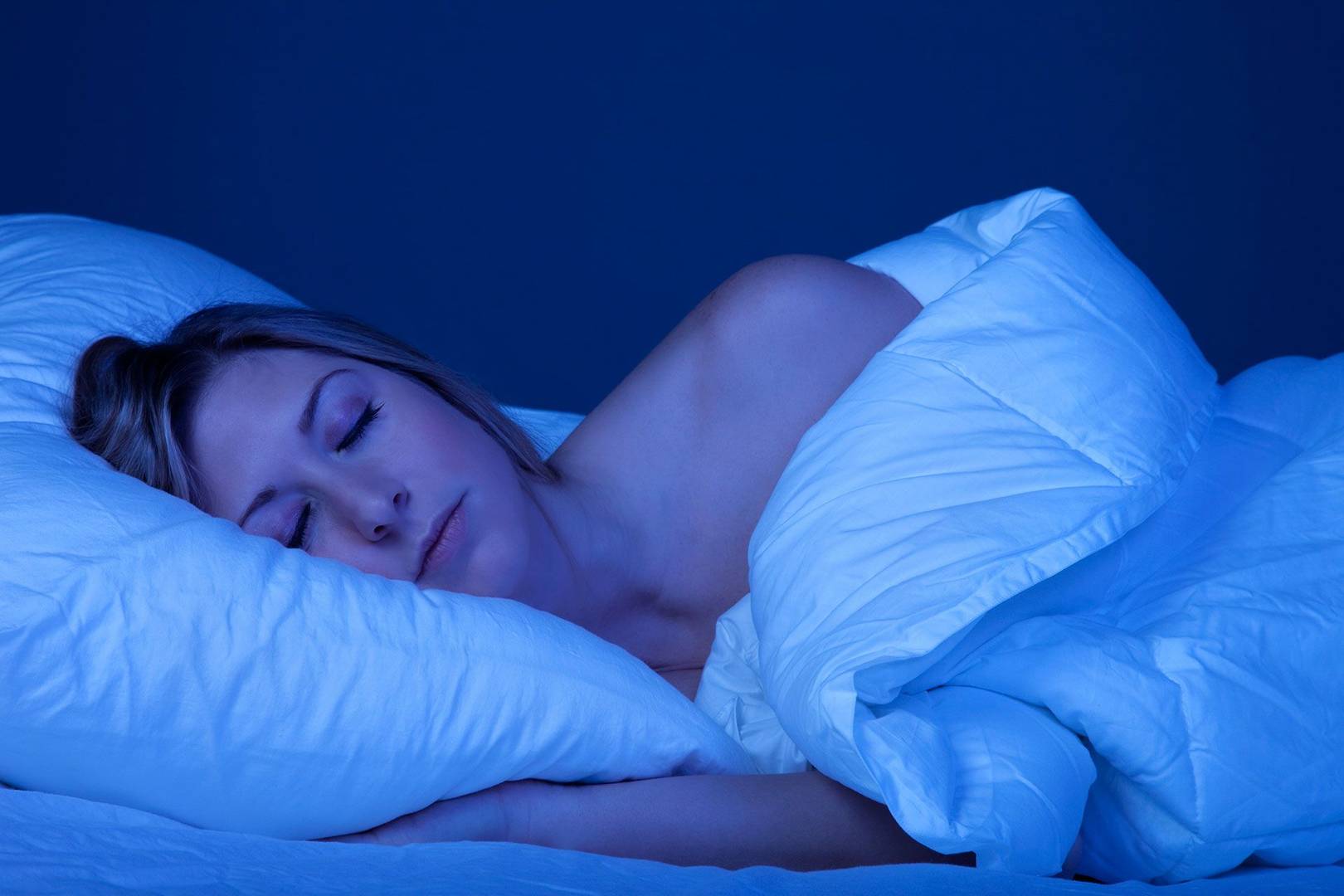 People Who Sleep In Cold Rooms Are Healthier Study Finds Glamour UK