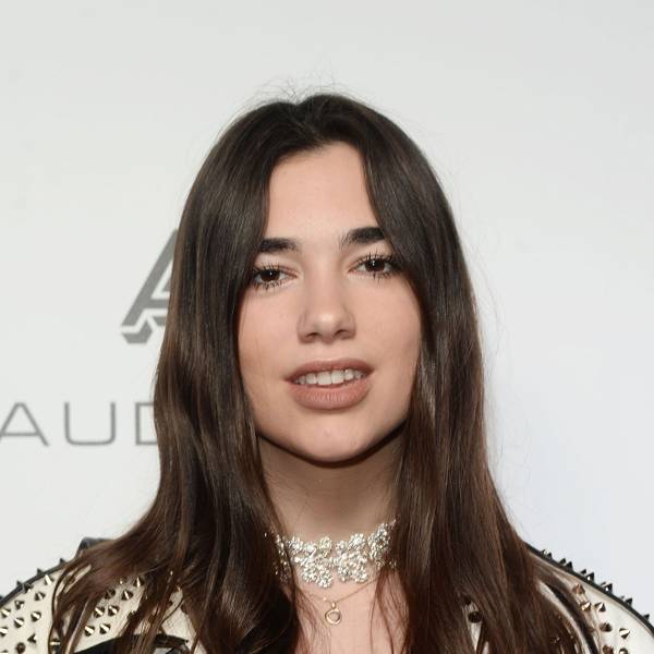 Dua Lipa S Best Hair Makeup Beauty Looks Ever Glamour Uk