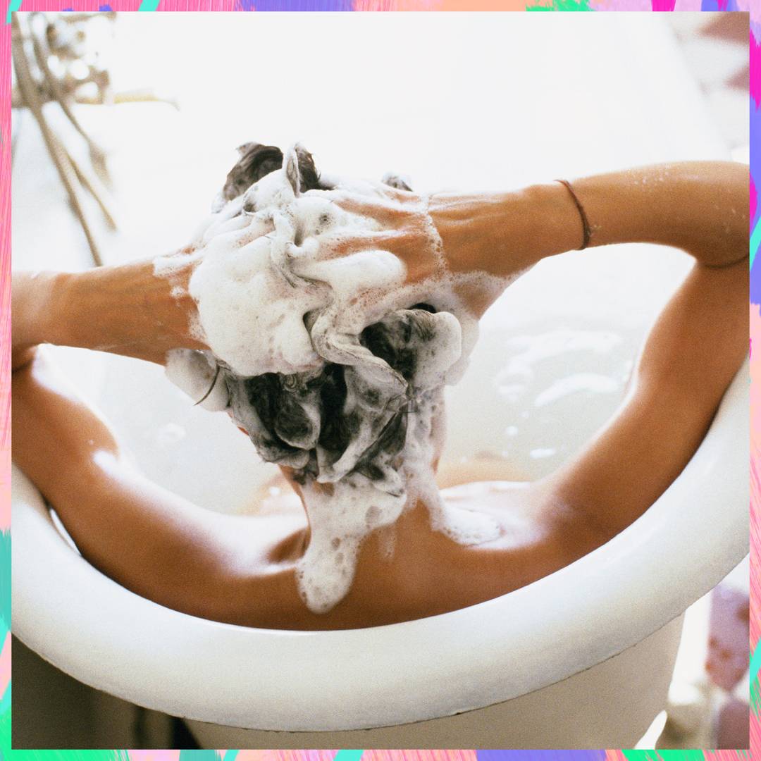 Image: So it turns out thereâs an optimal way to wash your hair and here's *exactly* how...