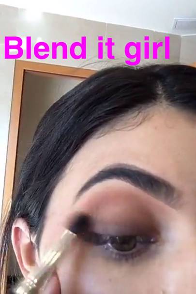 Kylie Jenner Makeup Routine Snapchat Pictures 2016 Glamour Uk