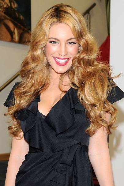 Curly V Straight Hair Celebrity Hair And Hairstyles Glamour Uk 
