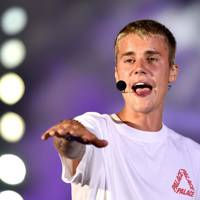 Justin Bieber leaked penis nude pictures from Bora Bora | Glamour UK