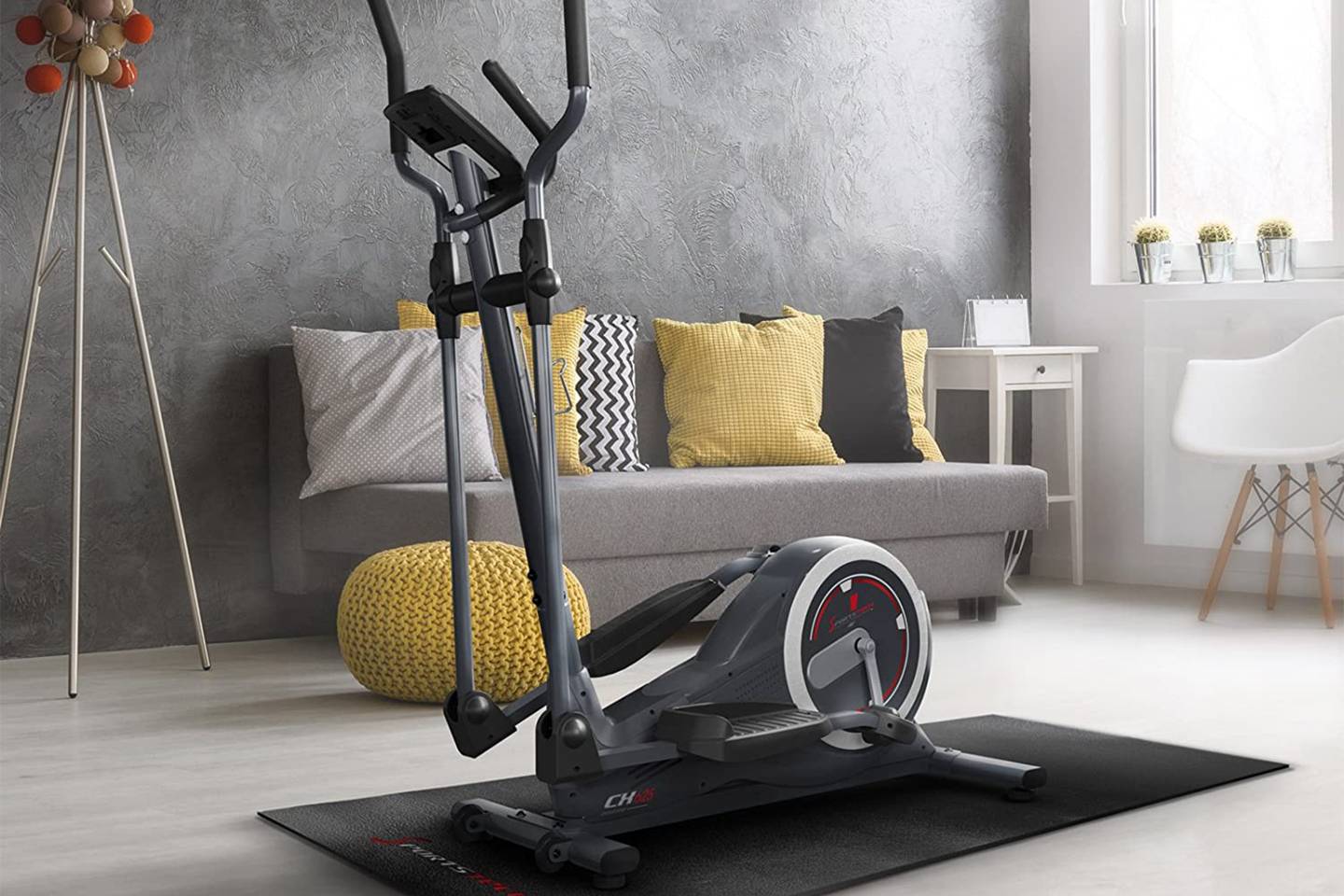 best cross trainer for wide feet