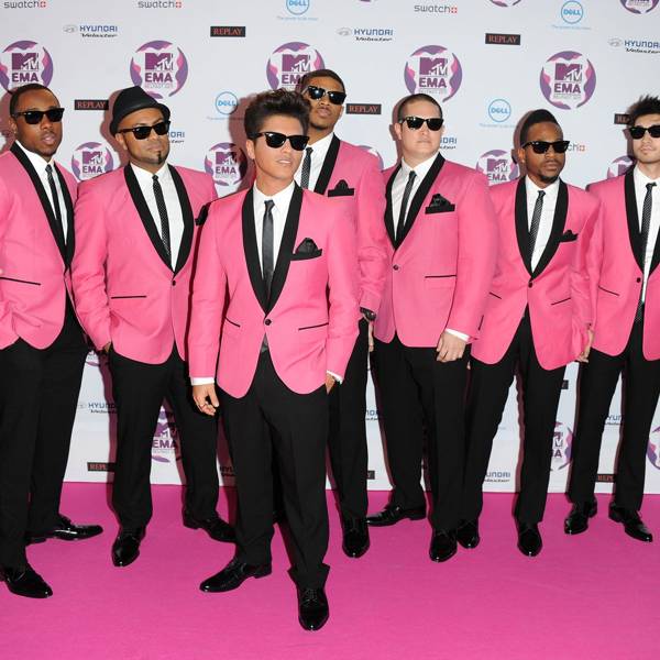 Men Wearing Pink Suits & Looking Extremely Hot Glamour UK