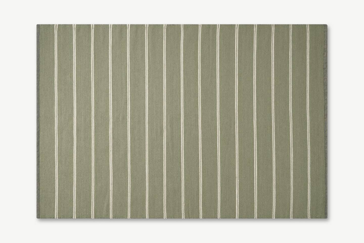 21 Best Rugs of 2021 To Add Character To Your Home Glamour UK