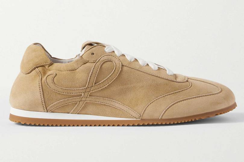 classy trainers