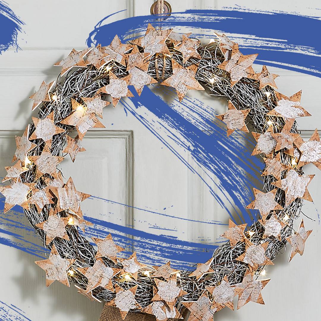 Image: The best Christmas wreaths to up your door decor this festive season