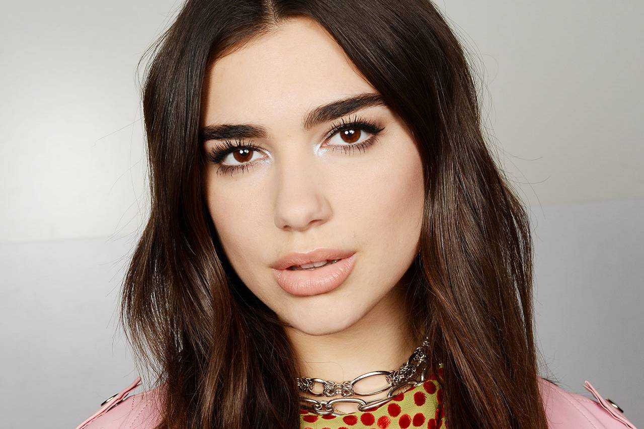 Dua Lipa S Best Hair Makeup And Beauty Looks Ever Glamour Uk