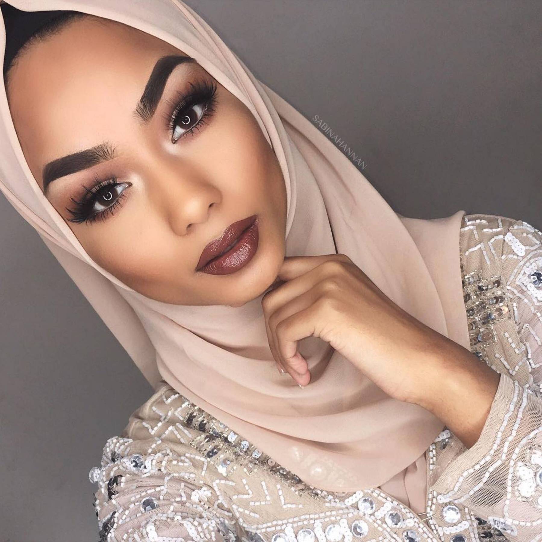 muslim-women-bloggers-to-follow-on-instagram-glamour-uk