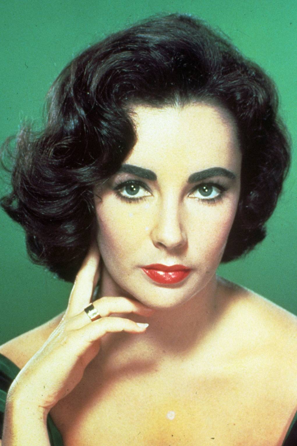 Elizabeth Taylor’s Fitness And Beauty Secrets Revealed recommendations Elizabeth Taylor’s Fitness And Beauty Secrets Revealed forecasting