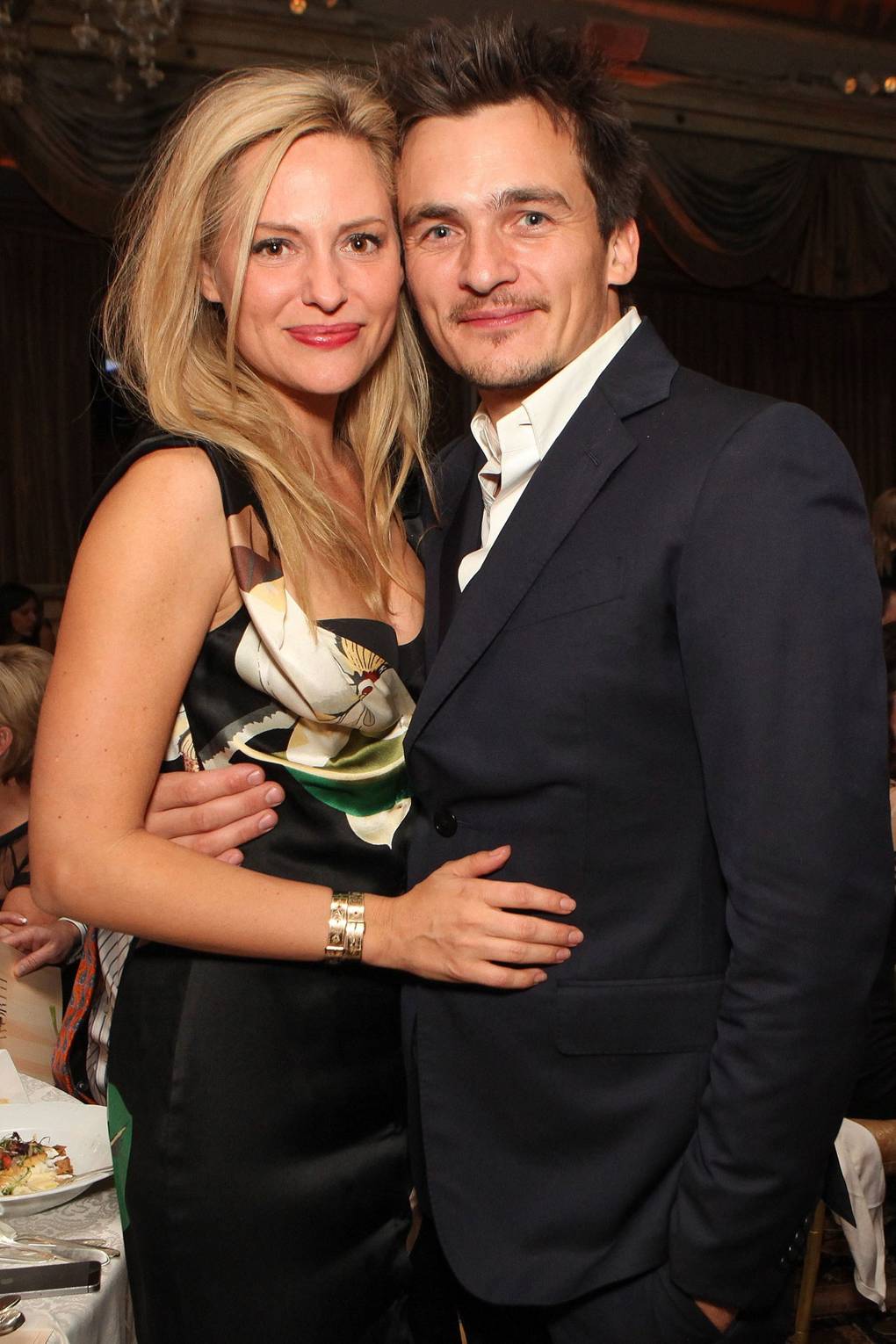 Rupert Friend Wedding Got Married In Secret To Wife Aimee Mullins Glamour Uk