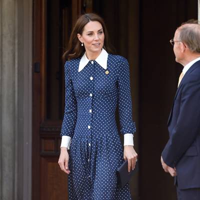 Kate Middleton Wearing Blue: The Duchess In Pantone Colour of the Year ...