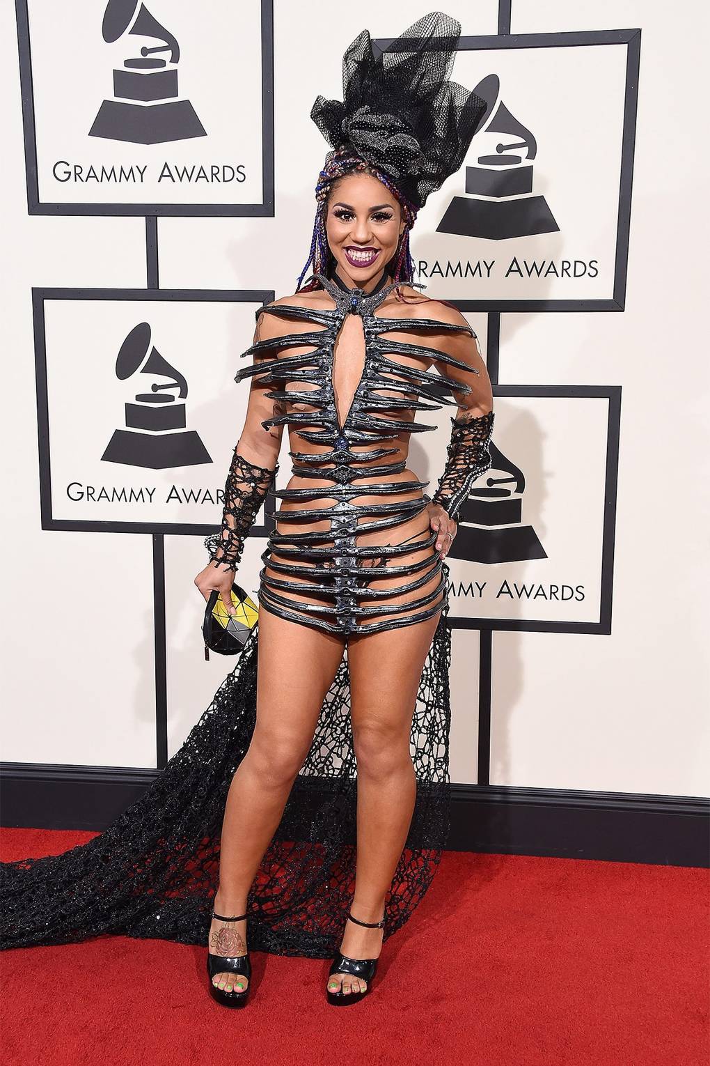 Joy-villa_glamour_16feb16_getty_b.jpg