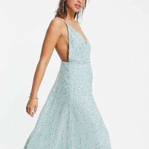 what do you wear to a summer wedding in 2021