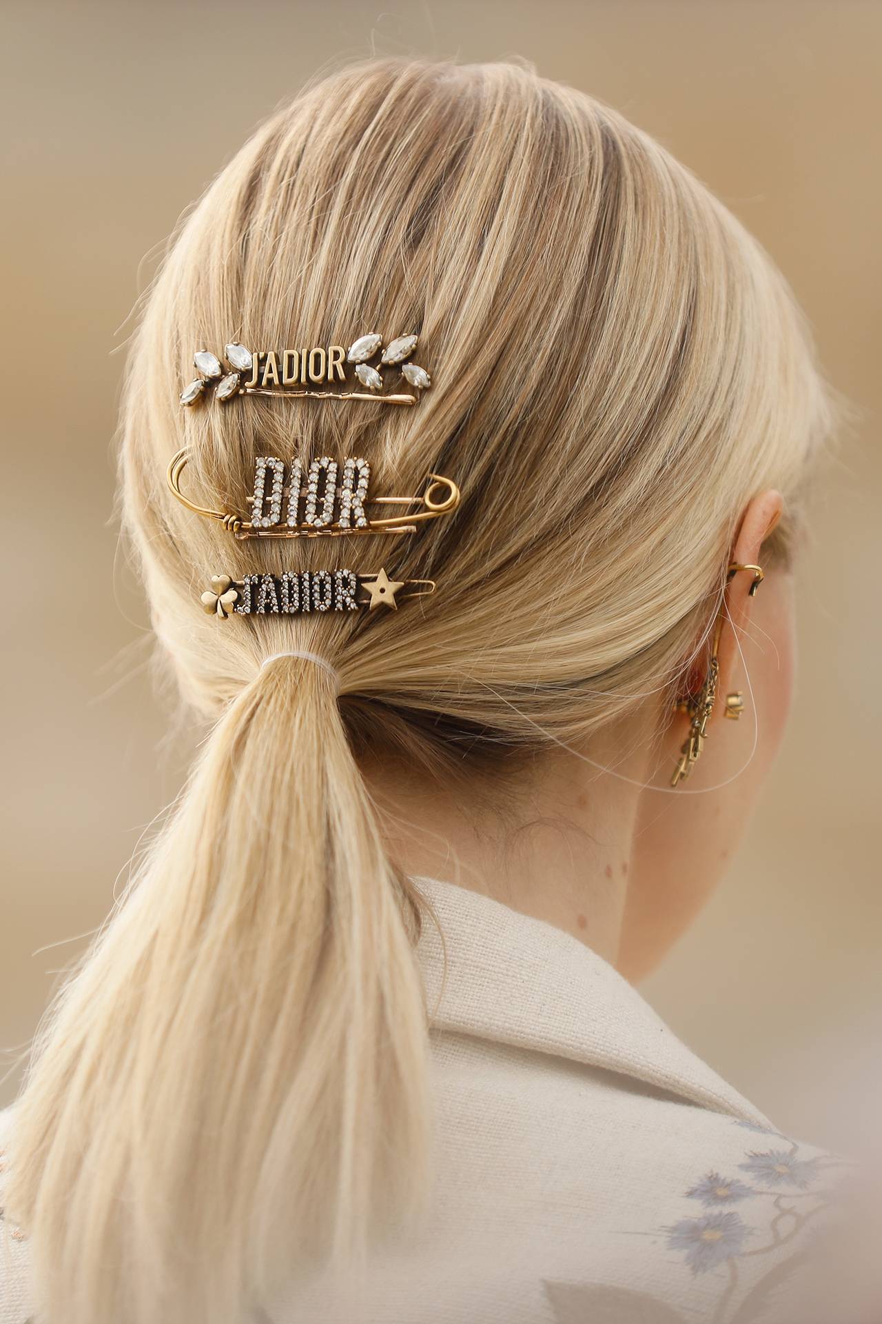 dior hair clip