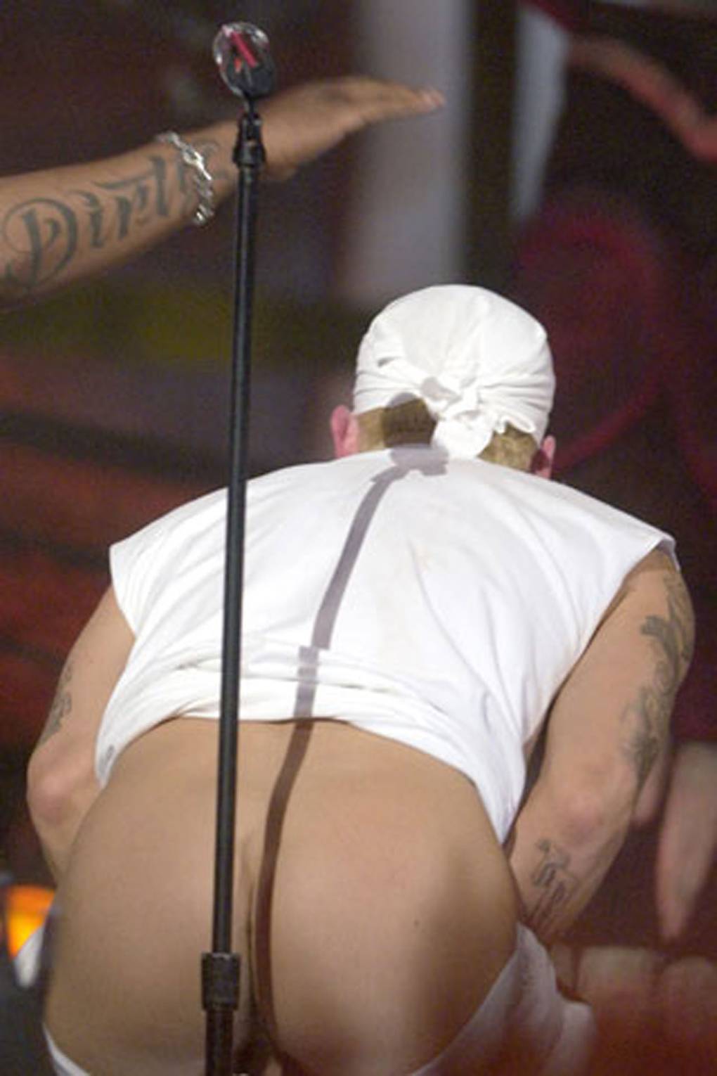 Eminem butt in face