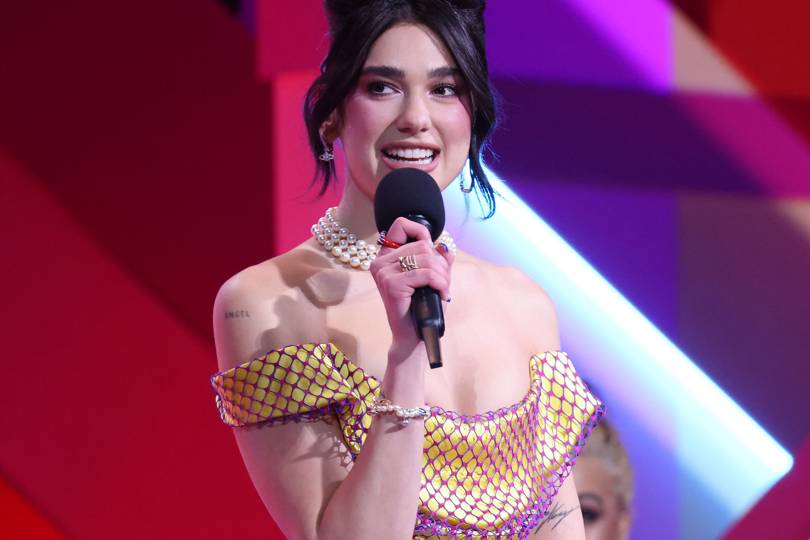 Dua Lipa Gave A Powerful Speech About Pay Rises For Nhs Frontline 