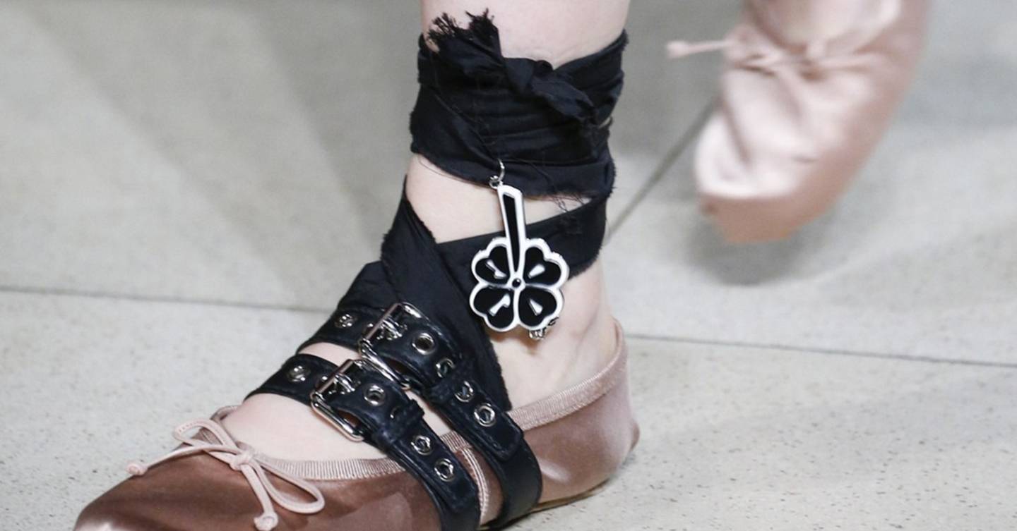 miu miu ballerina pumps