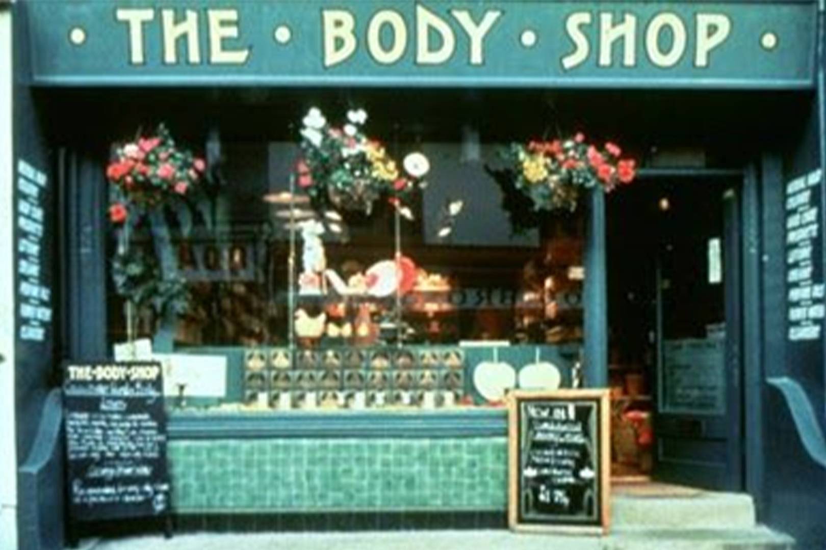 The Body Shop Best-Sellers To Buy Plus Why It's A Cult Brand to Know ...