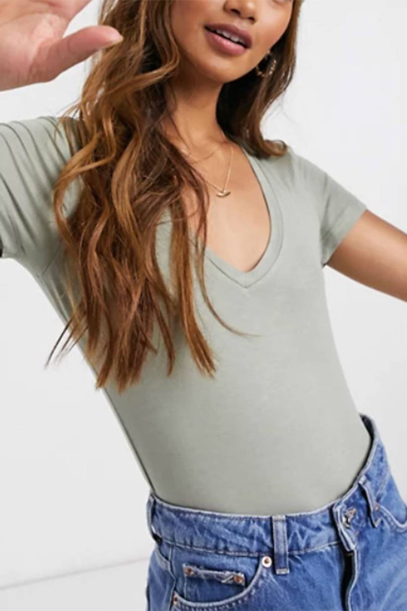 23 Best VNeck TShirts For Women That Every Wardrobe Needs Glamour UK