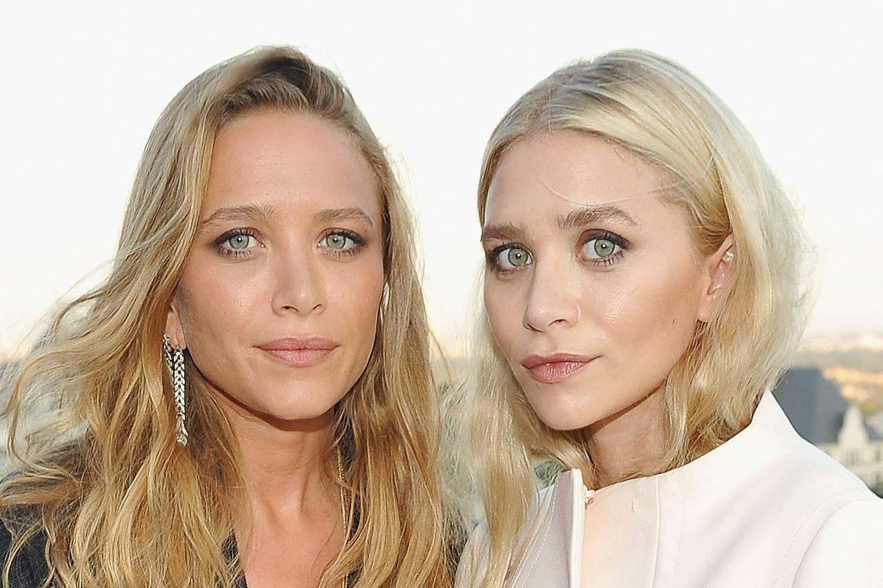 Olsen Twins Hair Mary Kate And Ashley New Bright Blonde Hair 2016