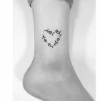 Cute Tattoo Ideas - Small Design Instagram Inspiration | Glamour UK