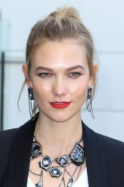 Big earrings; Celebrities wearing the chandelier style | Glamour UK