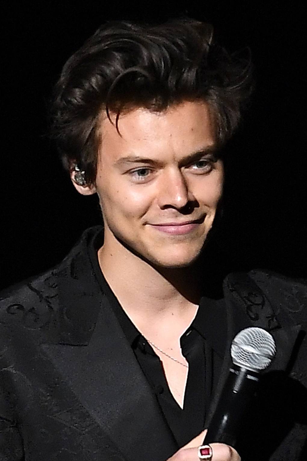 Harry Styles Biography, Photos, Facts & Age | Glamour UK