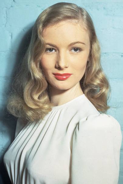 Hollywood Retro Hairstyles vintage celebrity hair styles Hollywood Retro Hairstyles vintage celebrity hair styles