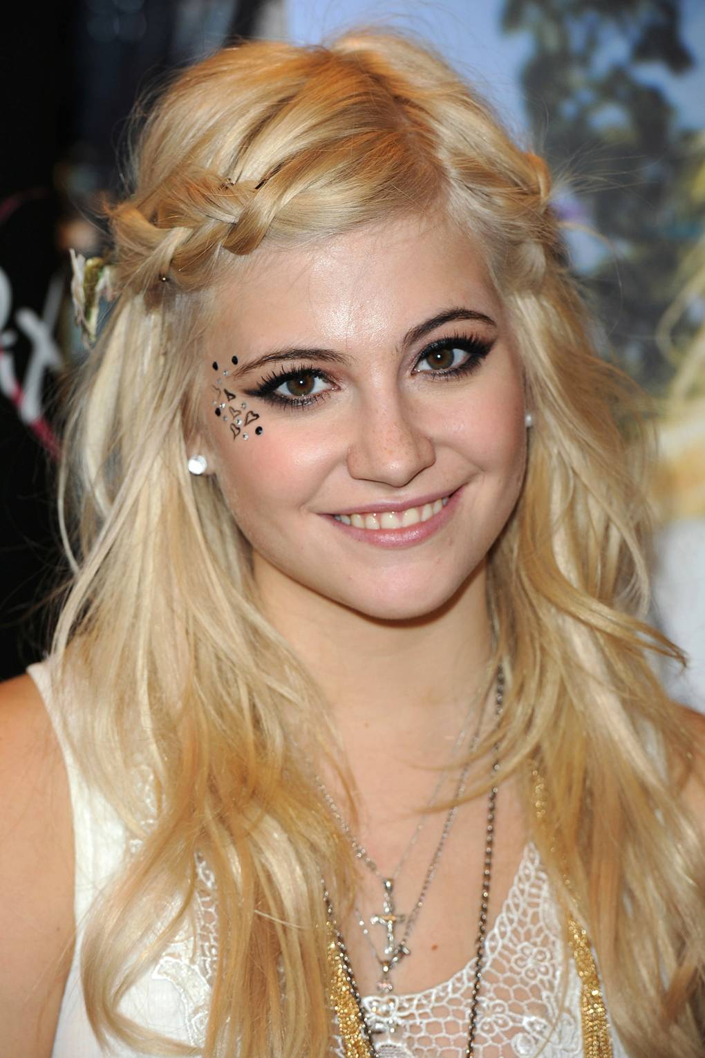 Pixie Lott Hair And Beauty Looks Glamour Uk