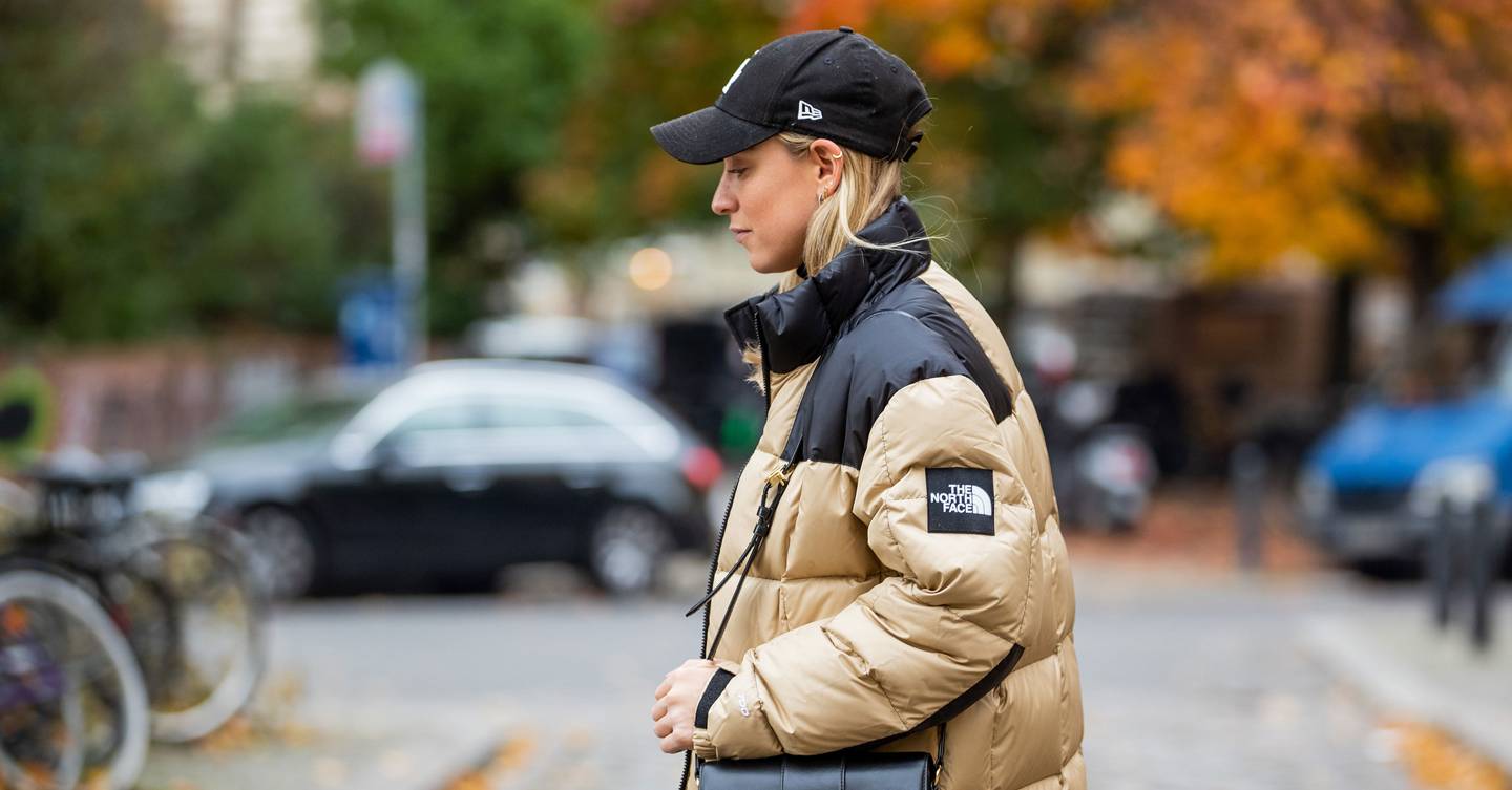 From Kendall Jenner And Hailey Bieber To Your Coolest Friend Why Literally Everyone Is Wearing A North Face Puffer Jacket Right Now Times News Express