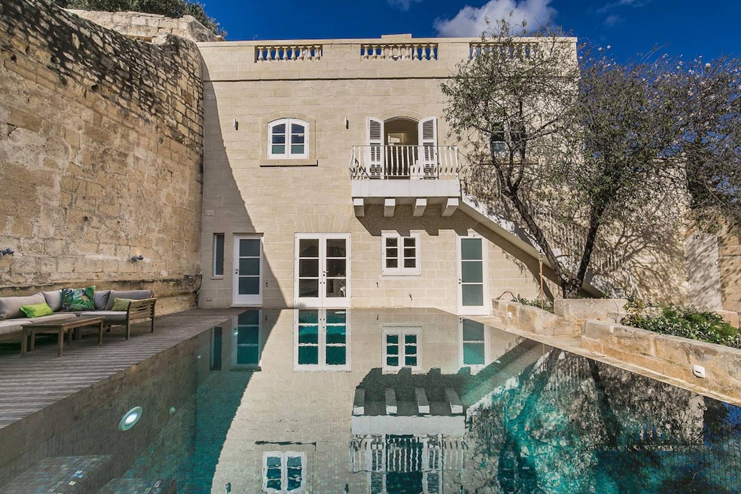 13 Malta Airbnbs To Book Now: Best Airbnbs In Malta | Glamour UK