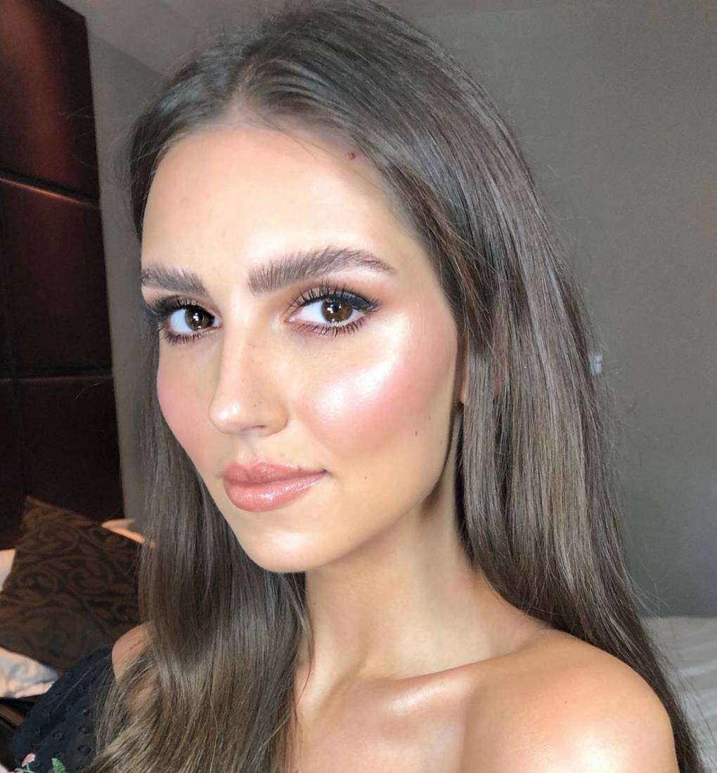 best dewy highlighter