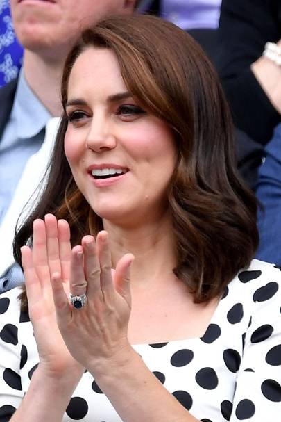 Bang Hairstyles, duchess kate middleton debuts bangs new hair