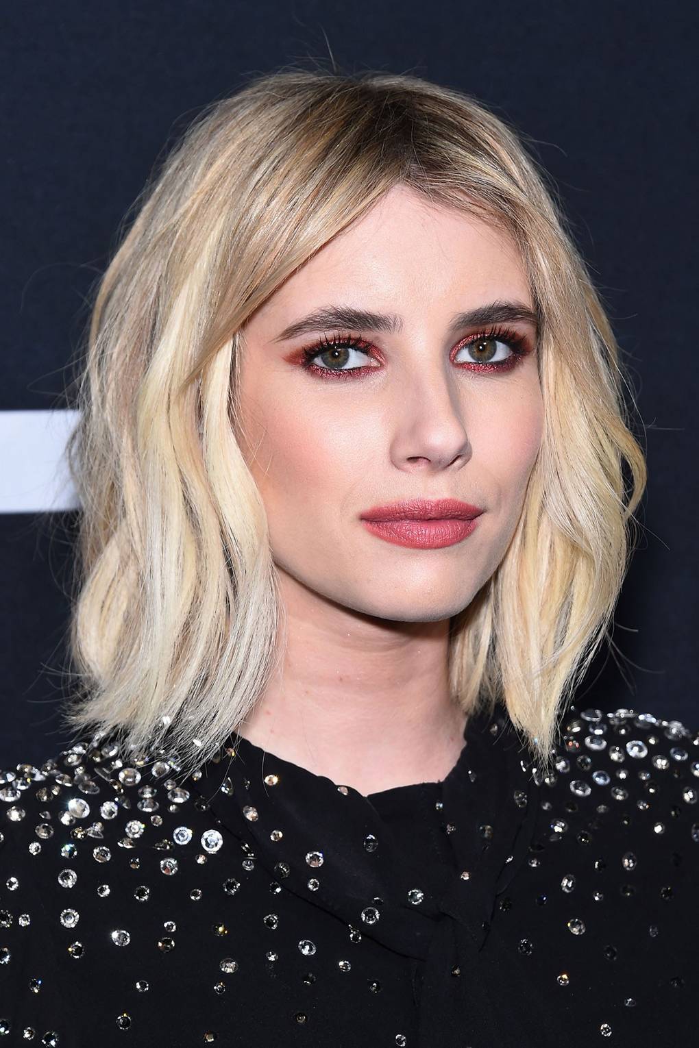 Emma Roberts Best Hair Makeup Looks Glamour Uk