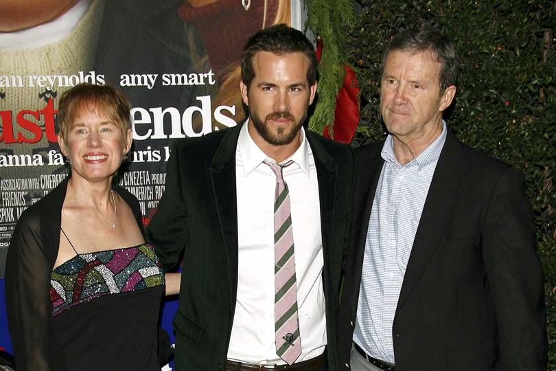 Ryan Reynolds Dad Has Died Of Parkinsons Disease Glamour Uk 