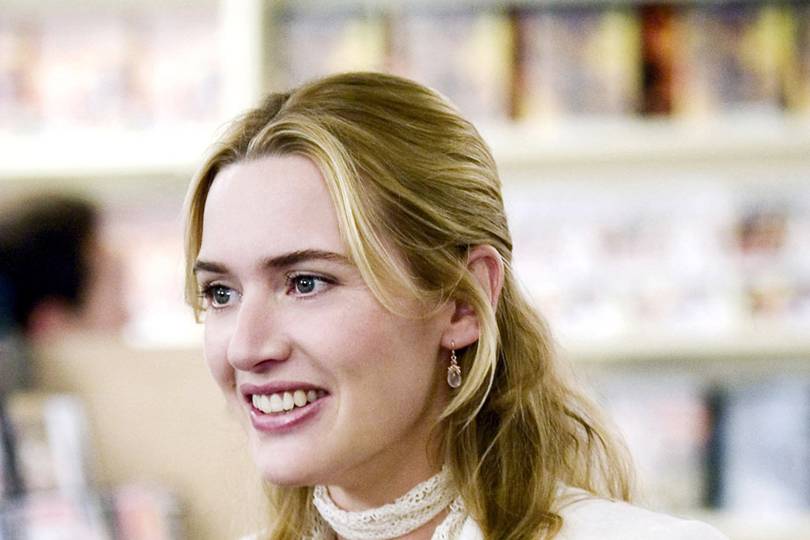 Kate Winslet Holiday Christmas Holidays Jude Law England