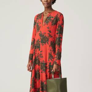 red carpet evening wear
